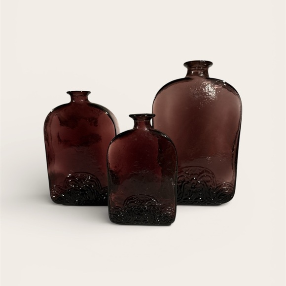 Other - Elegant purple Glass Vase Set